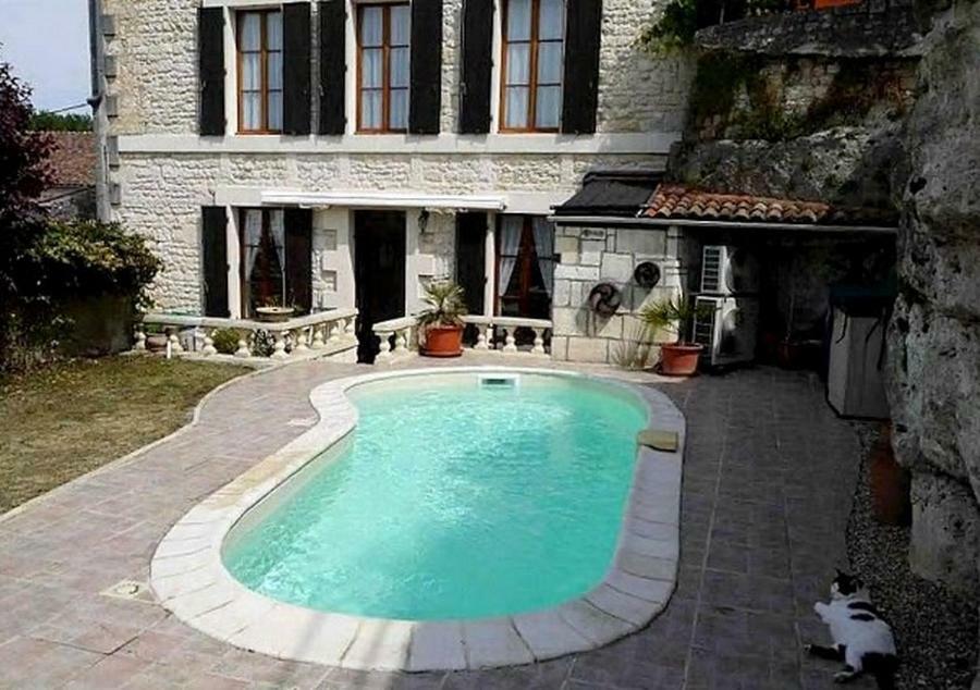 La Maison De L'Aubepin Saint-Savinien Exterior foto